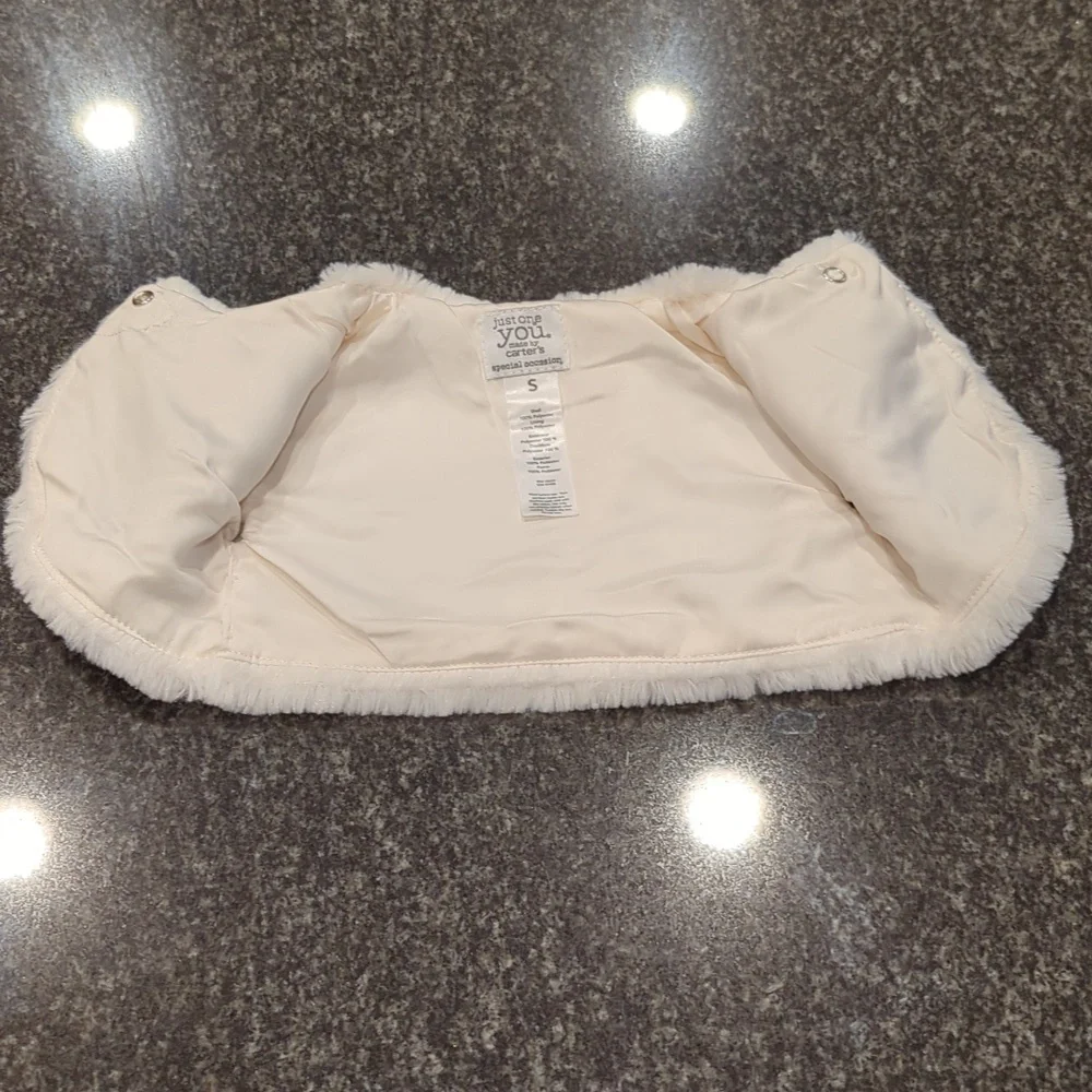 Cream Shell, Size Small - Picture 2 of 3